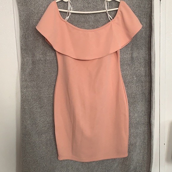 Guess peach dress - Picture 2 of 2